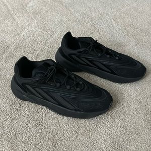 Black Adidas shoes